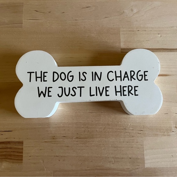 Sign - Picture 1 of 1